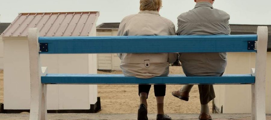 elderly-couple-getty NO SAVINGS